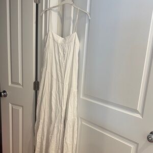 Abercrombie & Fitch White Maxi Dress